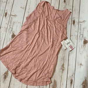 Lularoe top